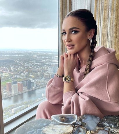 Sankt-Peterburgdagi etuk fohishalar